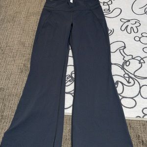 Lululemon Women’s flare pants